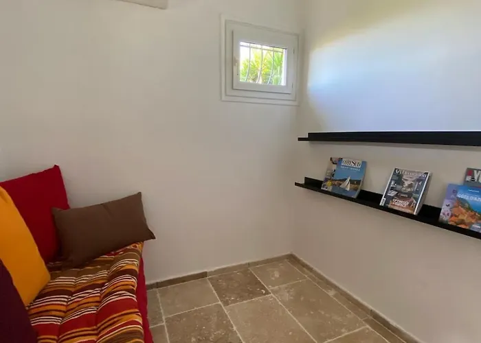 With A View - Les Lucines * 카발레르쉬르메르